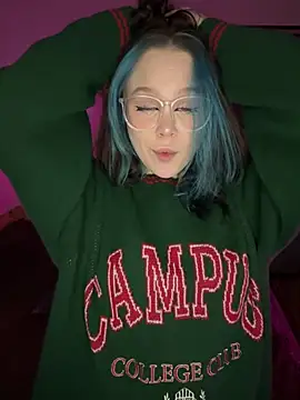 Snapshot of MaddisonHaas chatting on 9, 3, 2025 MaddisonHaas online show from 9, 3, 2025