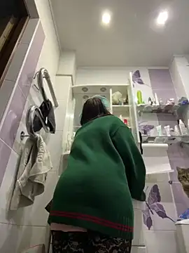 Snapshot of MaddisonHaas chatting on 9, 3, 2025 MaddisonHaas online show from 9, 3, 2025