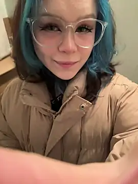 Snapshot of MaddisonHaas chatting on 17, 3, 2025 MaddisonHaas online show from 17, 3, 2025