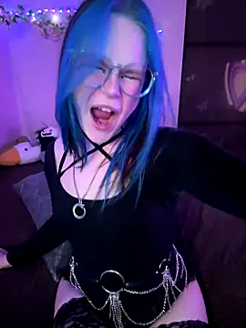 Snapshot of MaddisonHaas chatting on 10, 9, 2025 MaddisonHaas online show from 10, 9, 2025