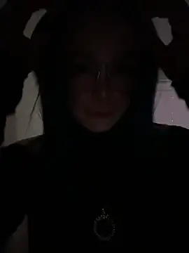 Snapshot of MaddisonHaas chatting on 9, 10, 2025 MaddisonHaas online show from 9, 10, 2025