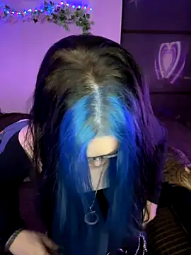 Snapshot of MaddisonHaas chatting on 22, 10, 2025 MaddisonHaas online show from 22, 10, 2025