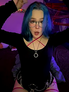 Snapshot of MaddisonHaas chatting on 5, 11, 2025 MaddisonHaas online show from 5, 11, 2025