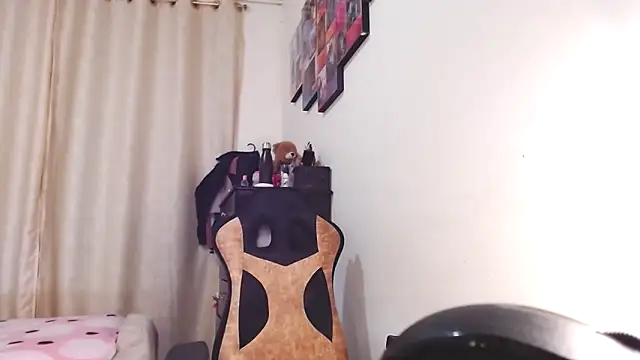 Samary thomas online show from 26, 2, 2025