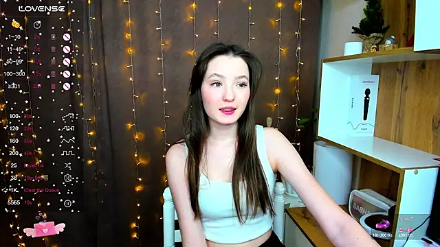 Fairyy Moon online show from 14, 12, 2024