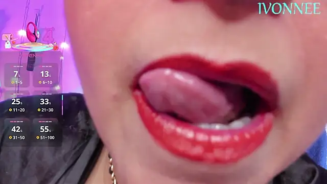 Ivonnee   online show from 15, 2, 2026