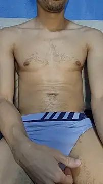 Snapshot of boyminerin00 chatting on 28, 5, 2026 boyminerin00 online show from 28, 5, 2026