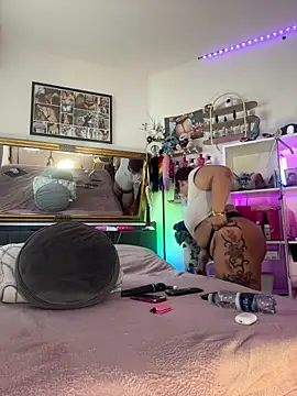 SunshineLexi online show from 8, 5, 2026