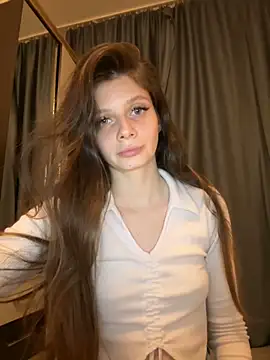 Effi 18 online show from 12, 10, 2025