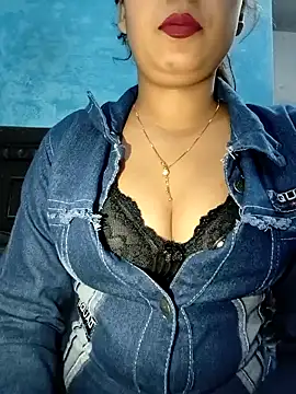 Shanaya Hotty online show from 1, 12, 2024