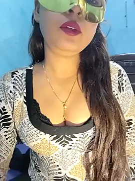 Shanaya Hotty online show from 5, 12, 2024