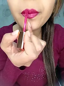 Shanaya Hotty online show from 28, 2, 2025