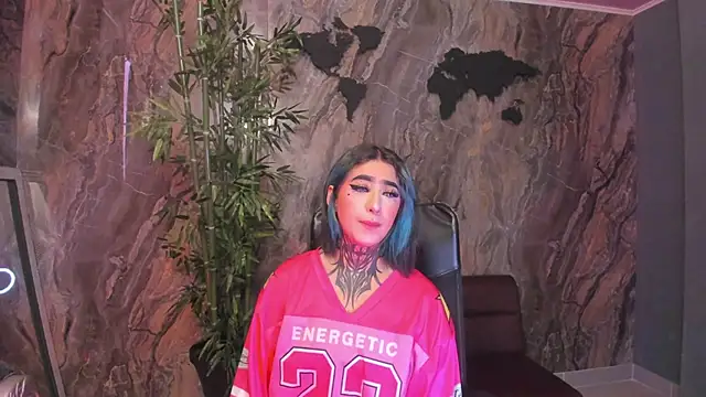 Alahia Dangelo online show from 29, 4, 2026