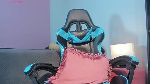  maria foxx  online show from 15, 7, 2026