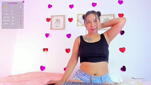 EmmaRogers online show from 20, 2, 2025