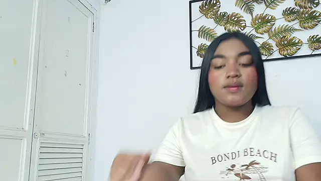 kayna gomez online show from 17, 10, 2025