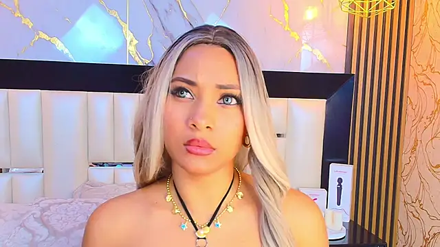 SofiaLaurents online show from 4, 10, 2025