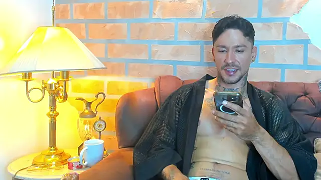 Dylanstonne online show from 30, 1, 2025