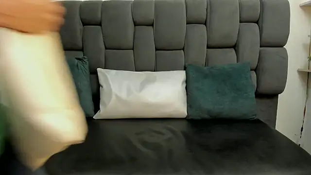 Yef Thin online show from 6, 3, 2025