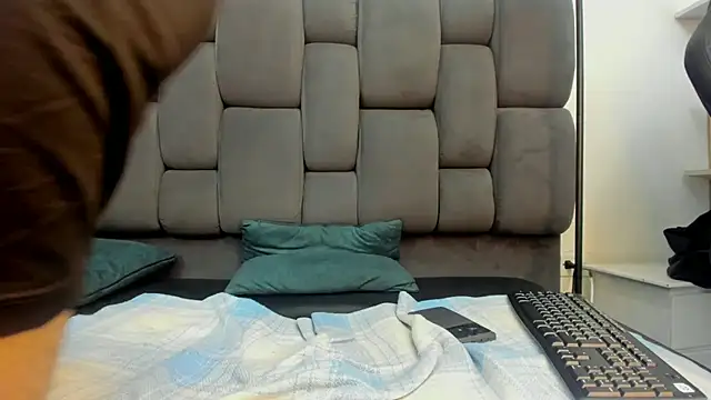 Yef Thin online show from 21, 3, 2025