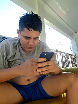 Snapshot of Pink_Jazmin chatting on 9, 12, 2024 Pink Jazmin online show from 9, 12, 2024