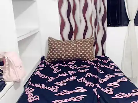 Nathalie Heartxoxo69 online show from 27, 6, 2026