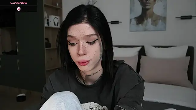 Dasha M online show from 7, 7, 2026