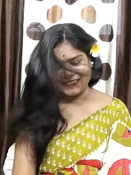 yoursweety09 online show from 15, 7, 2026