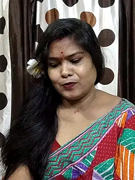 yoursweety09 online show from 23, 7, 2026