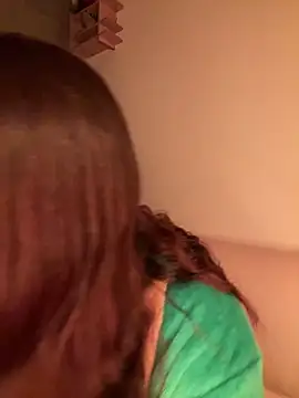 Im Valen Cute online show from 18, 2, 2026