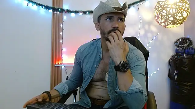 Reiko 85  online show from 16, 12, 2025