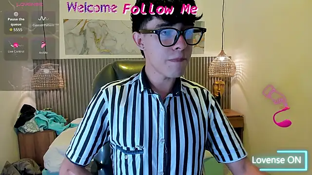 Dyla n18 online show from 30, 7, 2026