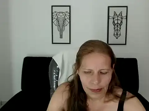 Milf karlye online show from 21, 2, 2025