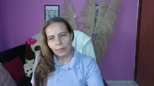 Milf karlye online show from 8, 10, 2025