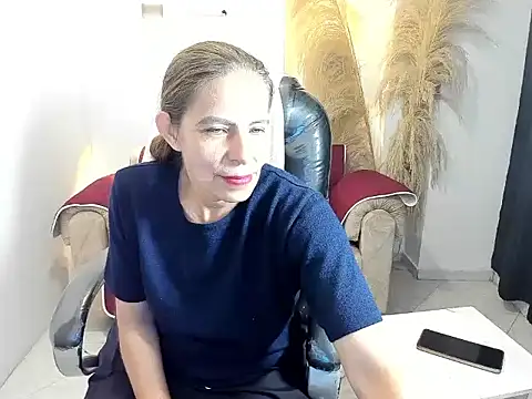 Milf karlye online show from 3, 5, 2026