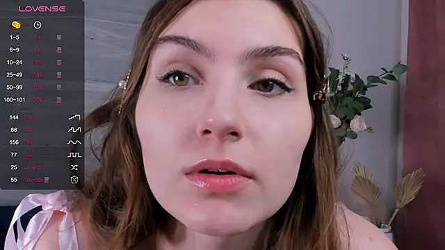 MariamBluitt online show from 2, 12, 2024