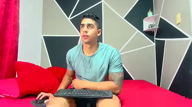 astrom greyy online show from 5, 3, 2025