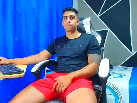 astrom greyy online show from 26, 9, 2025