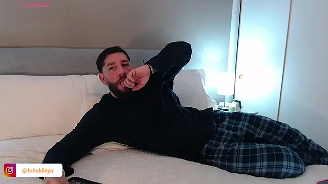jonhklleyn online show from 4, 8, 2026