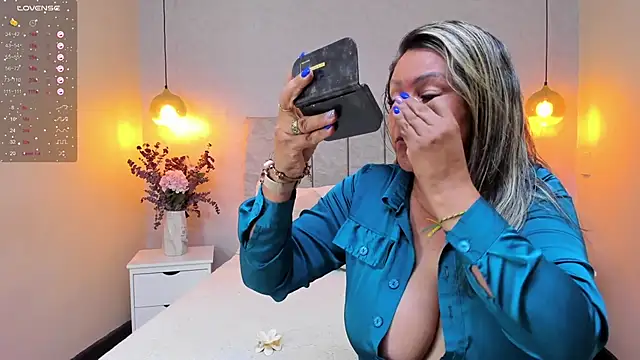 tutu milf online show from 11, 3, 2025