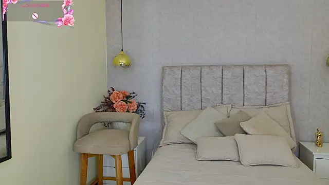 tutu milf online show from 29, 4, 2026