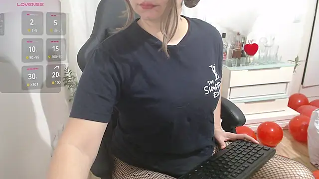 Genesisgems11  online show from 16, 2, 2025