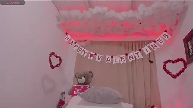 Lauu G online show from 4, 2, 2025