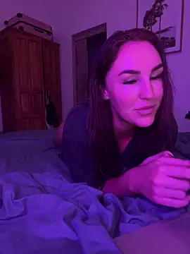 Snapshot of Ellieprincess chatting on 9, 12, 2024 Ellieprincess online show from 9, 12, 2024