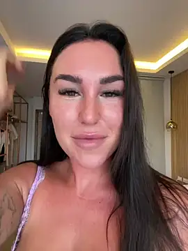 Snapshot of Ellieprincess chatting on 7, 3, 2025 Ellieprincess online show from 7, 3, 2025