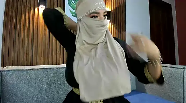 Snapshot of zulema_parvin chatting on 3, 3, 2025 zulema parvin online show from 3, 3, 2025