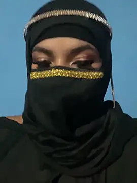 Snapshot of zulema_parvin chatting on 7, 3, 2025 zulema parvin online show from 7, 3, 2025