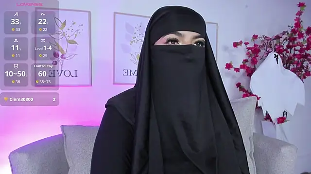 Snapshot of zulema_parvin chatting on 6, 10, 2025 zulema parvin online show from 6, 10, 2025