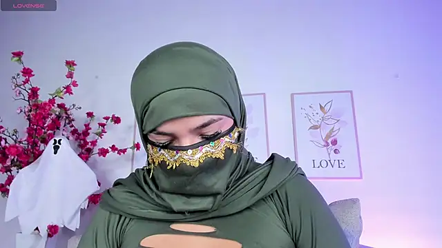 Snapshot of zulema_parvin chatting on 17, 10, 2025 zulema parvin online show from 17, 10, 2025