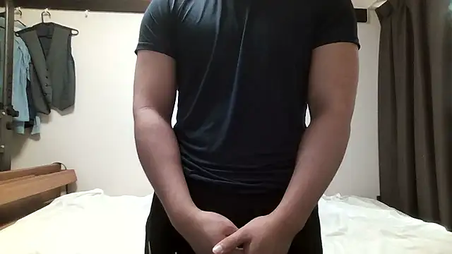 YU-KI00 online show from 15, 9, 2025